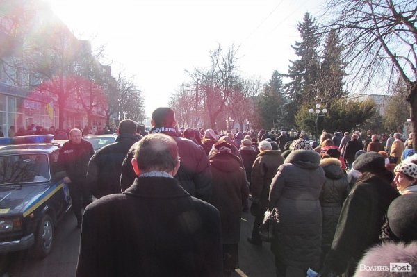 У Володимирі-Волинському попрощалися із загиблим бійцем. ФОТО