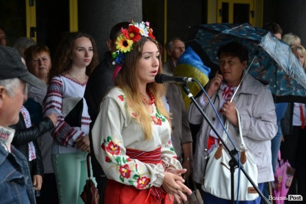 У Луцьку відзначають «дощовий» День Незалежності. ФОТО