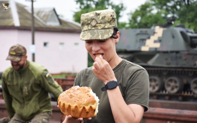 Повернулися додому: у Володимирі-Волинському зустріли військових з передової. ФОТО