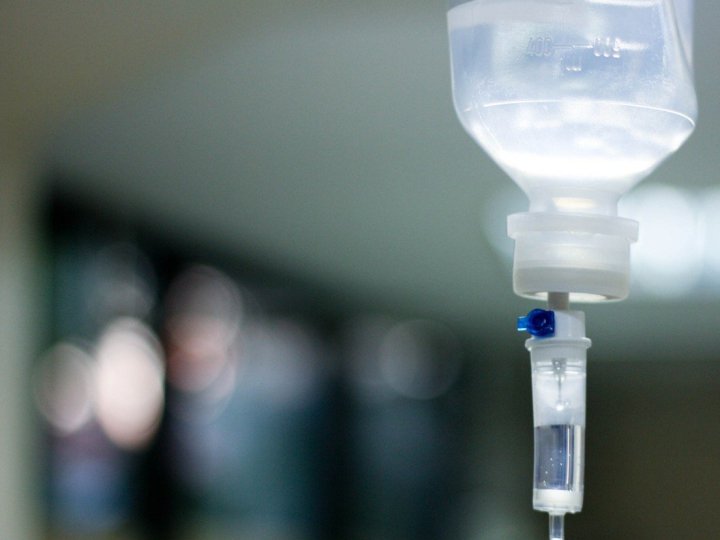 У Луцьку дівчинка отруїлася алкоголем: як суд покарав матір дитини 