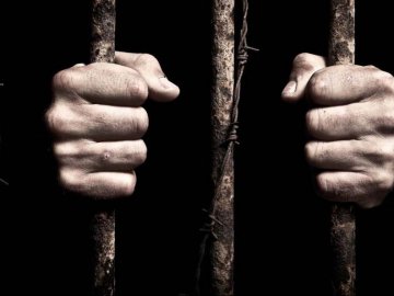 Волинянину, який до смерті побив матір, дали 8 років тюрми