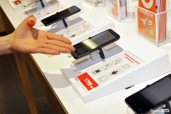 У Луцьку відкрився перший брендований магазин Vodafone 