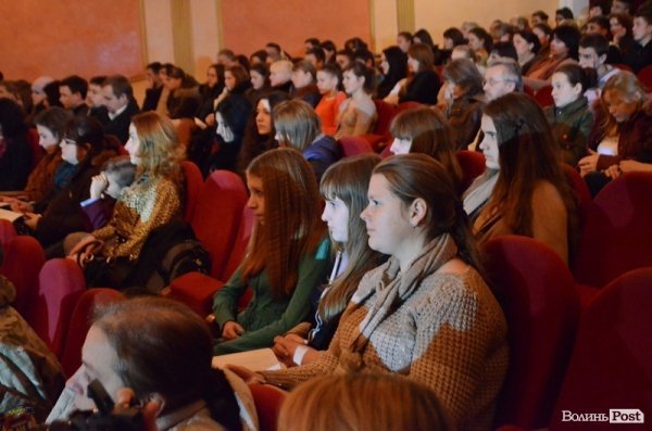 У Луцьку презентували фільм «Євромайдан. Чорновий монтаж». ФОТО. ВІДЕО