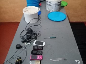 У Маневицькій виправній колонії в ув'язнених знайшли заборонені речі