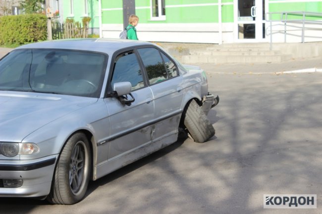 Аварія на Волині: зіткнулись три автівки. ФОТО