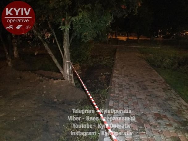 У Києві намагалися підірвати пам'ятник атовцям