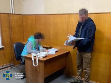 СБУ затримала агентку РФ, яка «полювала» за місцями дислокації бойових літаків ЗСУ у Миколаєві
