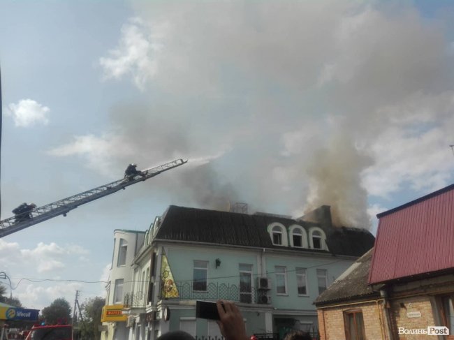 У Луцьку – пожежа. ФОТО. ОНОВЛЕНО