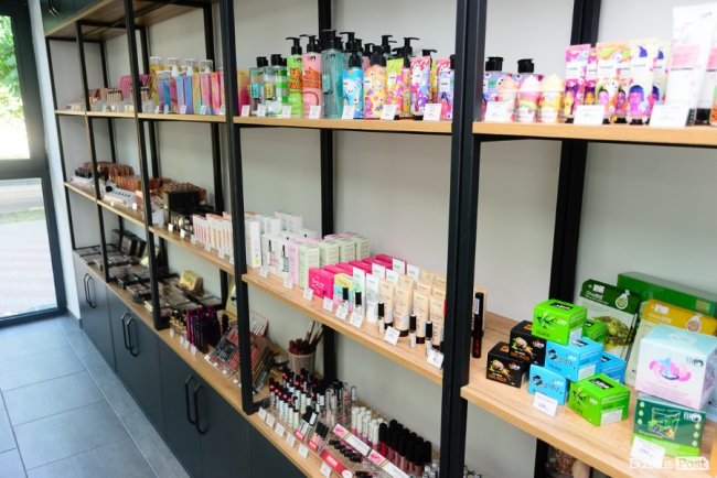 «Світ краси»: у Луцьку відкрили магазин якісної косметики та вишуканих аксесуарів*