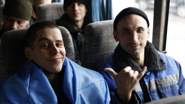 Справжнє щастя – бачити їх удома: з російського полону повернули 150 захисників