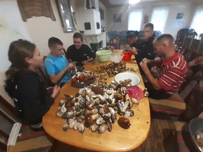 Волиняни створили будинок сімейного типу і стали батьками більше як для 30 дітей