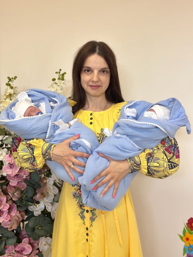 «Одружилися, а наступного дня - велика війна»: у Луцьку у Героя України Ігоря Тимощука народилися два сини