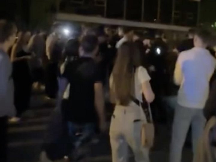 Масова бійка у центрі Луцька: поліція затримала 18-річного хлопця. ВІДЕО
