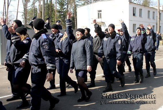 Волинське  училище міліції випустило шістдесят молодих спеціалістів МВС. ФОТО. ВІДЕО