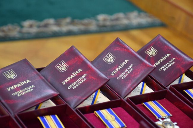 У Луцьку вручили державні нагороди рідним загиблих військовослужбовців