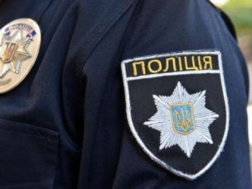 Незаконно затримали і побили: волинських патрульних підозрюють у перевищенні службових повноважень 