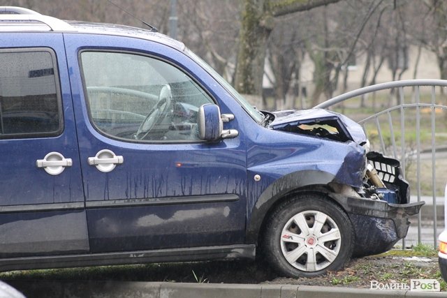 Поліція повідомила деталі подвійної аварії у Луцьку