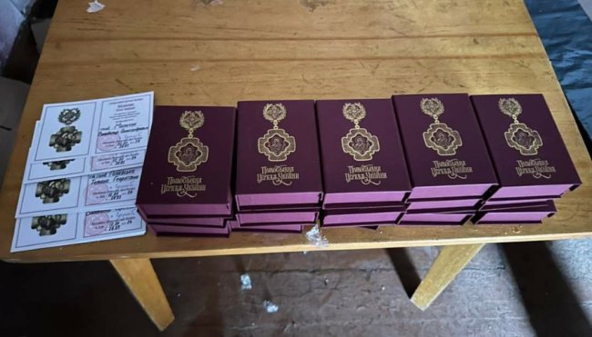 Священники ПЦУ привезли на фронт допомогу волинським воїнам