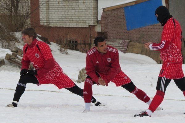 «Волинь» і сніг. ФОТО