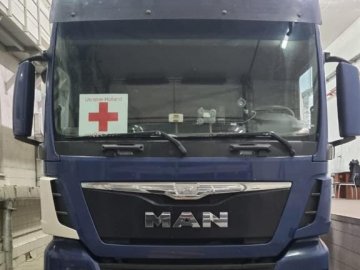 У «Ягодині» серед гуманітарки виявили контрабандний одяг на півтора мільйона гривень. ФОТО