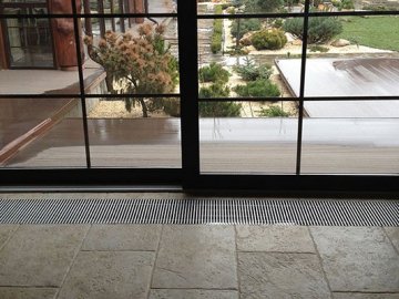 Внутрішньопідлогові конвектори й радіатори: 4 ключових відмінності*