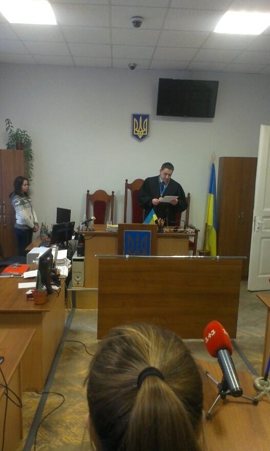 Українського журналіста, який закликав ігнорувати мобілізацію, суд взяв під варту. ФОТО. ВІДЕО