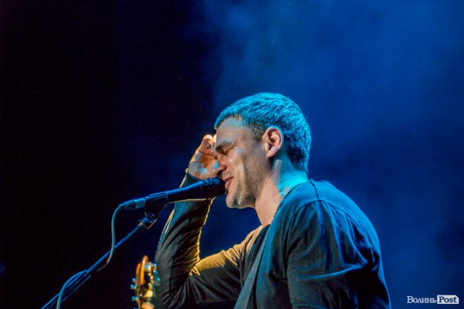 Арсен Мірзоян виступив у луцькому «Промені». ФОТОРЕПОРТАЖ