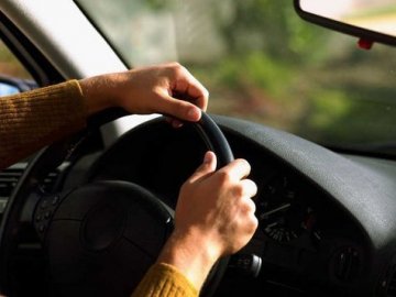 Волинянин за викрадення автомобіля отримав понад 7 років тюрми