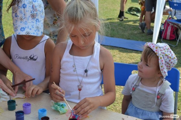 Маленькі патріоти також «фестивалили» на «Бандерштаті»