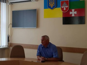 У Нововолинську в мерії діятиме пропускний режим