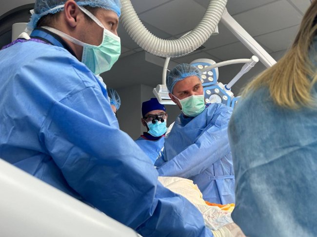 Вперше на Волині: лікарі замінили клапан серця без розрізу грудної клітки. ФОТО