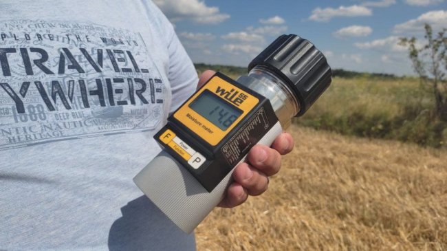 Жнива на Волині сповільнили дощі: відомо, скільки врожаю вже зібрали.ФОТО.ВІДЕО