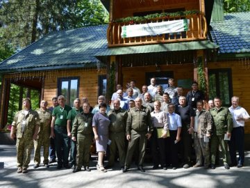 Відпочинок, патріотизм та корпоративна солідарність – чим живе лісова профспілка Волині