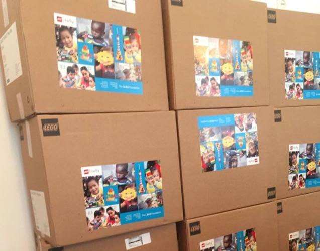 З Данії передали «халявні» ігрові набори LEGO для волинських малюків