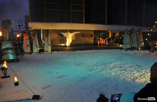 «Різдво у Луцьку»: вражаюче театральне дійство від гостей зі Львова