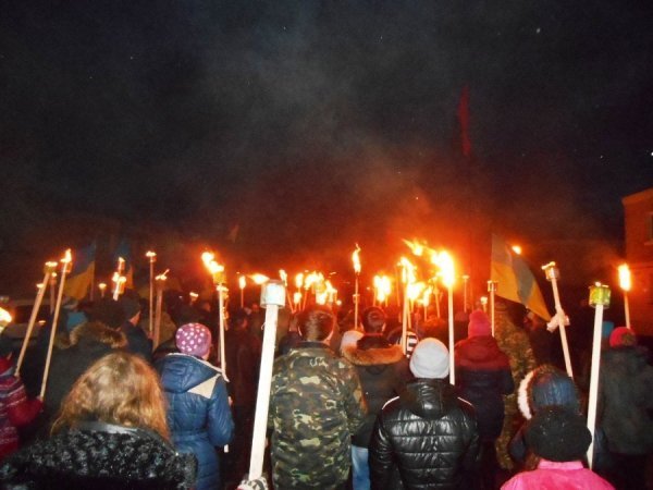 У Горохові вшанували пам'ять Героїв Крут, Небестої Сотні та загиблих в АТО. ФОТО