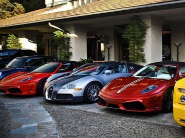 На Волині власники елітних автівко сплатили понад 2 мільйона гривень податків