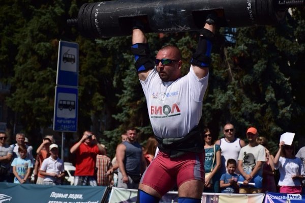 22 богатирі вражали лучан надзвичайною силою та міццю. ФОТО