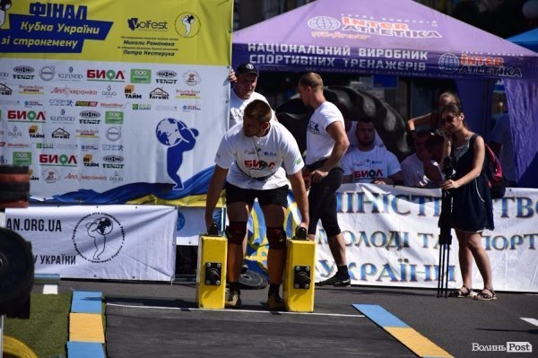 22 богатирі вражали лучан надзвичайною силою та міццю. ФОТО