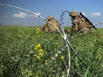 На Луганщині окупанти забирають у людей комбайни, вантажівки та іншу техніку, – ГЕНШТАБ