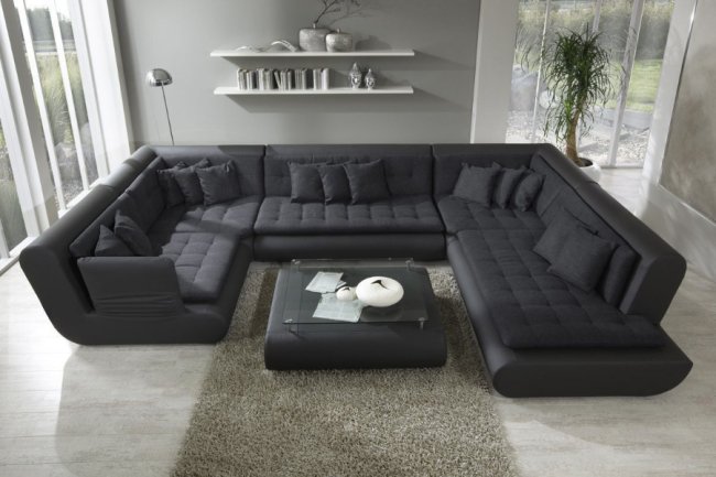 6 помилок в плануванні вітальні, які на думку дизайнерів, роблять кімнату меншою