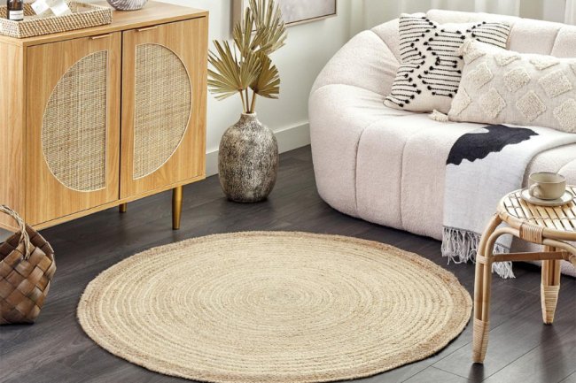 6 помилок в плануванні вітальні, які на думку дизайнерів, роблять кімнату меншою