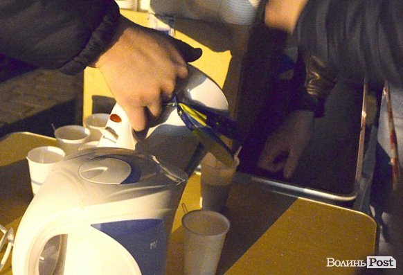 Другий день Нового Майдану у Луцьку. ФОТО