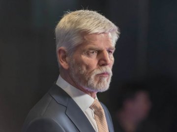 Президент Павел дозволив ще 14 чехам воювати в Україні проти росії