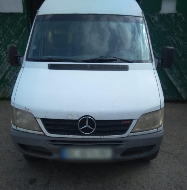 На кордоні з Польщею виявили партію ґаджетів Apple майже на 18 мільйонів. ФОТО