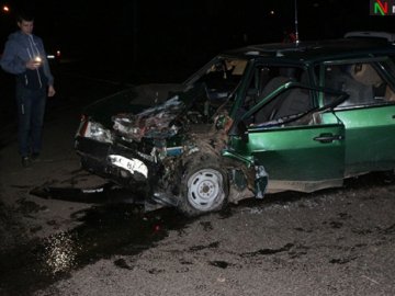 На Волині – аварія: постраждалих забирали дві «швидких». ФОТО. ВІДЕО