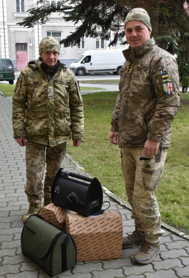 Із Луцька передали допомогу трьом військовим частинам