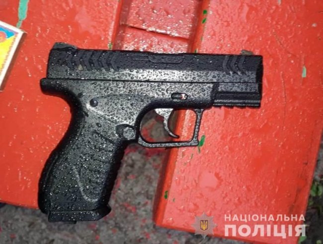 В Одесі під час уроків обстріляли школу. ФОТО. ВІДЕО