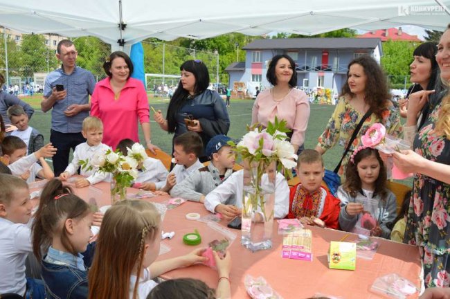 У Луцьку до Дня матері влаштували фестиваль родинної єдності. ФОТО