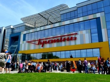 У «Промені» відбудеться автограф-сесія з DZIDZIO*